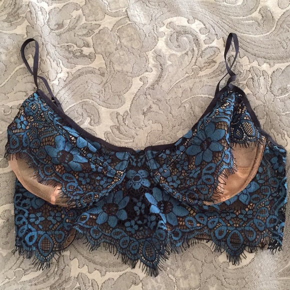 For Love And Lemons Tops - FINAL PRICE🎉 For love and lemons lace bralette